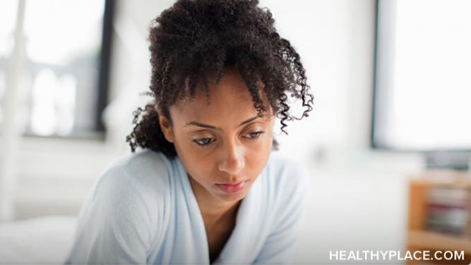 Riska faktori un depresijas simptomi sievietēm bieži ir saistīti ar īpašām sieviešu hormonālajām un dzīves izmaiņām. Lasiet par sieviešu depresijas simptomiem.