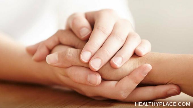 Ne vienmēr ir viegli piedāvāt garīgās veselības atbalstu. Izlasiet, lai atrastu piecas lietas, kas jāpasaka, lai piedāvātu garīgās veselības atbalstu vietnē HealthyPlace