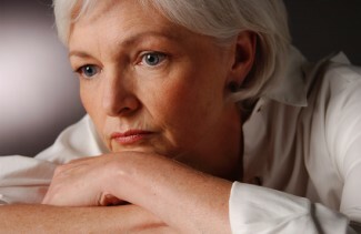 Trauksmes diagnosticēšana un ārstēšana gados vecākiem cilvēkiem var būt sarežģīta. Izlasiet šos padomus, kā efektīvi diagnosticēt un ārstēt vecāka gadagājuma cilvēku trauksmes traucējumus.