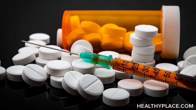 Uzziniet par opioīdu veidiem un opioīdu piemēriem, lai palīdzētu jums noteikt, kuras zāles ir opioīdi. Sīkāka informācija par HealthyPlace.